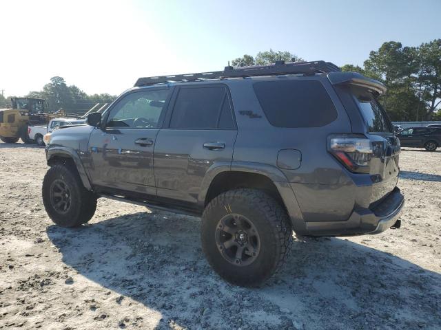 JTEBU5JR9J5596653 - 2018 TOYOTA 4RUNNER SR5/SR5 PREMIUM GRAY photo 2