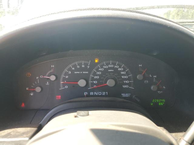 1FMPU16W73LB69953 - 2003 FORD EXPEDITION XLT WHITE photo 9