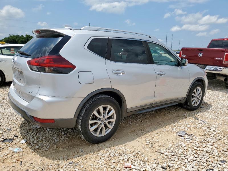 KNMAT2MT9JP593877 - 2018 NISSAN ROGUE S SILVER photo 3