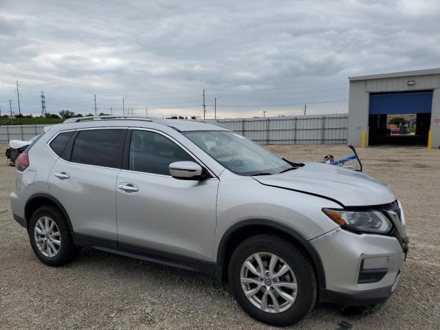 5N1AT2MV3KC735176 - 2019 NISSAN ROGUE S ვერცხლისფერი ფოტო 4