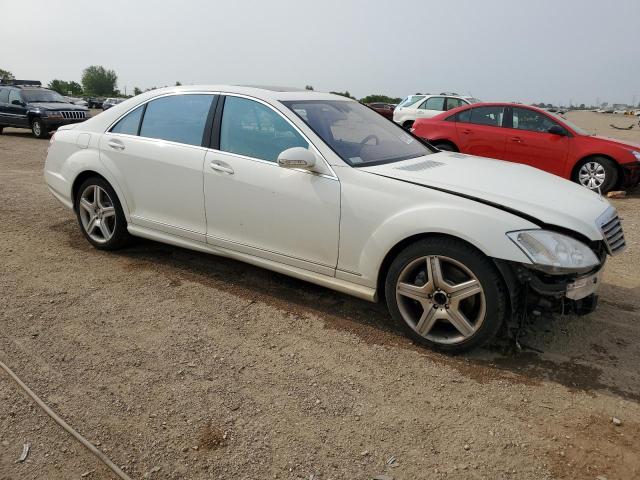 WDDNG86X88A179484 - 2008 MERCEDES-BENZ S 550 4MATIC WHITE photo 4