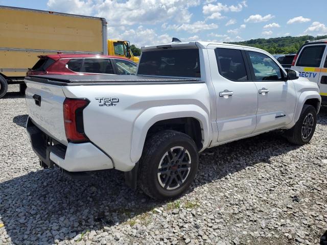 3TYLB5JN5RT024582 - 2024 TOYOTA TACOMA DOUBLE CAB WHITE photo 3