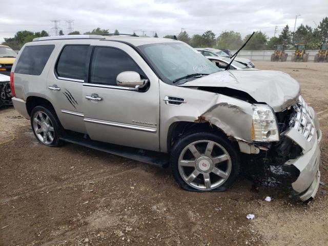 1GYFK63858R122461 - 2008 CADILLAC ESCALADE LUXURY SILVER photo 4