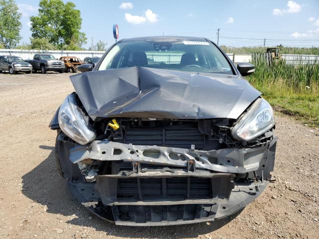 1FADP3N29HL348808 - 2017 FORD FOCUS TITANIUM GRAY photo 5