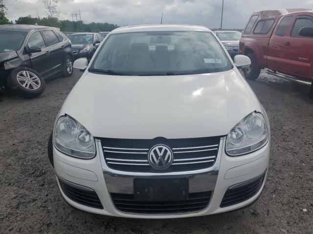 3VWRZ7AJ6AM144936 - 2010 VOLKSWAGEN JETTA SE 白色 照片 5