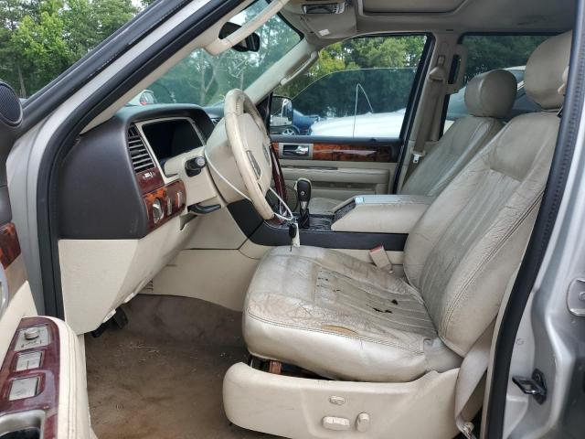 5LMFU27R93LJ42955 - 2003 LINCOLN NAVIGATOR 银色 照片 7