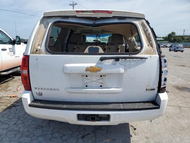 1GNSCHE02CR105315 - 2012 CHEVROLET SUBURBAN C1500  LS WHITE photo 6