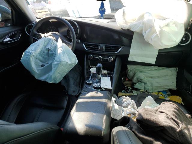 ZARFAEDN4H7535772 - 2017 ALFA ROMEO GIULIA Q4 შავი ფოტო 8