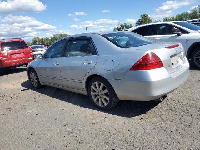 1HGCM66526A031309 - 2006 HONDA ACCORD EX SILVER photo 2