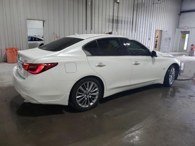 JN1EV7AP1JM355073 - 2018 INFINITI Q50 LUXE WHITE photo 3