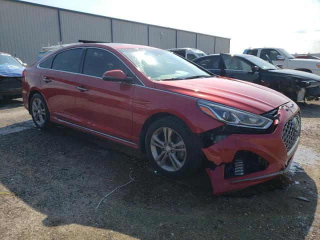 5NPE34AF6KH808804 - 2019 HYUNDAI SONATA LIMITED RED photo 4