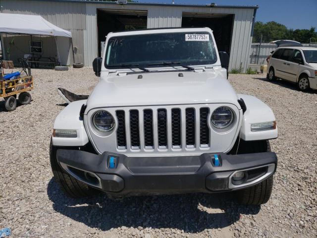 1C4JJXP65NW182903 - 2022 JEEP WRANGLER U SAHARA 4XE WHITE photo 5