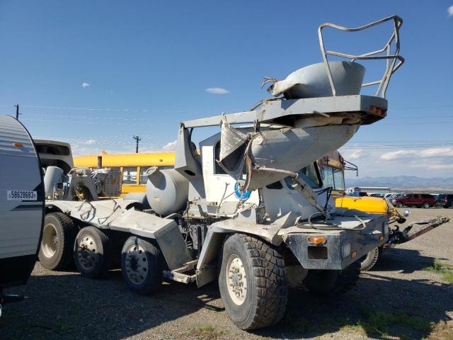 10TAFLGF6FS774969 - 2015 OSHKOSH MOTOR TRUCK CO. S SERIES WHITE photo 9