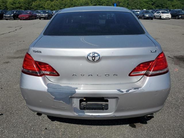 4T1BK36B36U072269 - 2006 TOYOTA AVALON XL SILVER photo 6