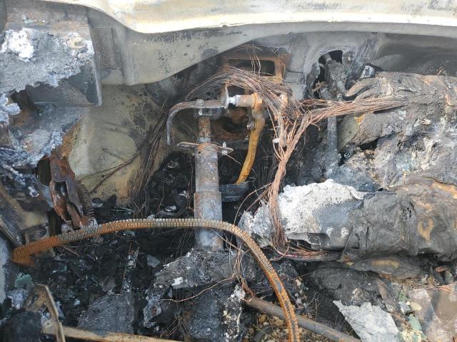 2G2WP552181111934 - 2008 PONTIAC GRAND PRIX 银色 照片 9