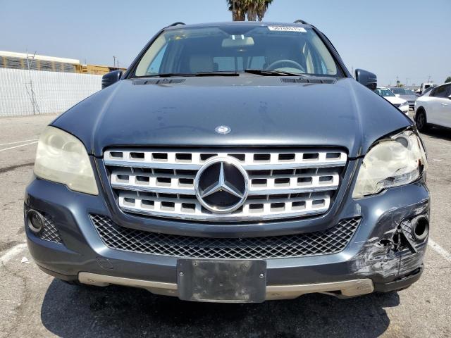 4JGBB8GB0BA674828 - 2011 MERCEDES-BENZ ML 350 4MATIC GRAY photo 5