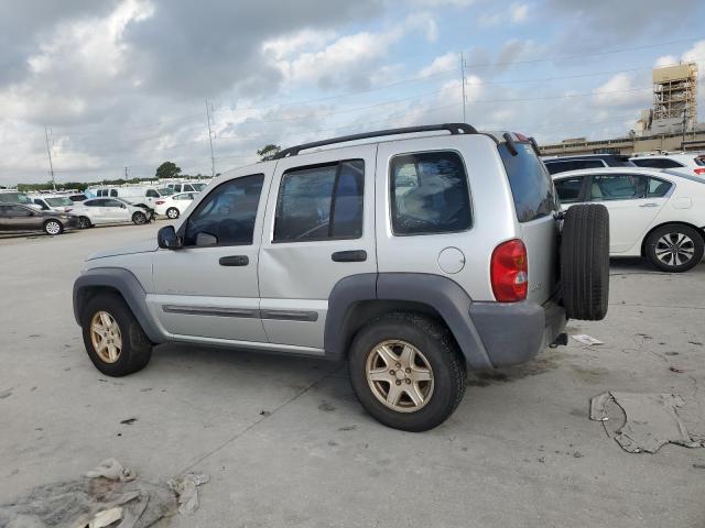 1J4GK48K43W641654 - 2003 JEEP LIBERTY SPORT SILVER photo 2