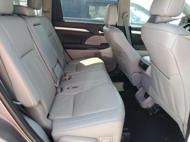 5TDJZRFH3KS582784 - 2019 TOYOTA HIGHLANDER SE GRAY photo 11