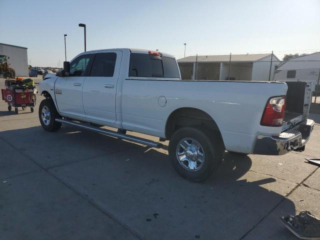 3C6UR5JJ7JG279138 - 2018 RAM 2500 SLT Білий фото 2