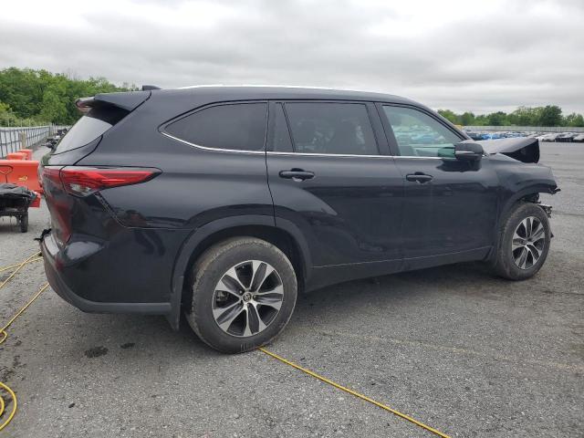 5TDGZRBH9MS106817 - 2021 TOYOTA HIGHLANDER XLE BLACK photo 3