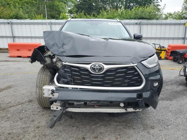 5TDGZRBH9MS106817 - 2021 TOYOTA HIGHLANDER XLE BLACK photo 5