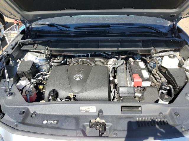 5TDHZRBH0MS071489 - 2021 TOYOTA HIGHLANDER XLE SILVER photo 12