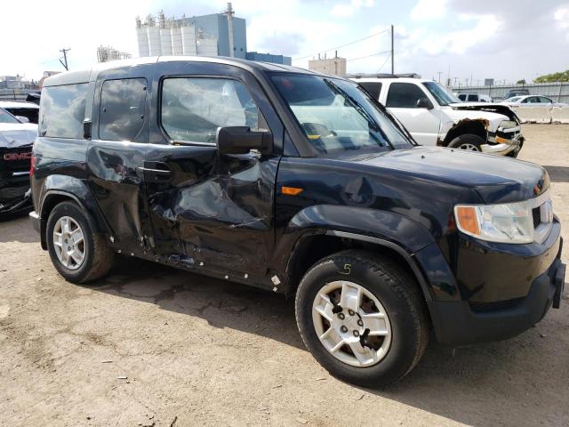 5J6YH2H3XAL000460 - 2010 HONDA ELEMENT LX BLACK photo 4