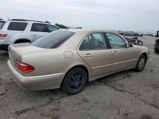 WDBJF82J3YX033969 - 2000 MERCEDES-BENZ E 320 4MATIC TAN photo 3