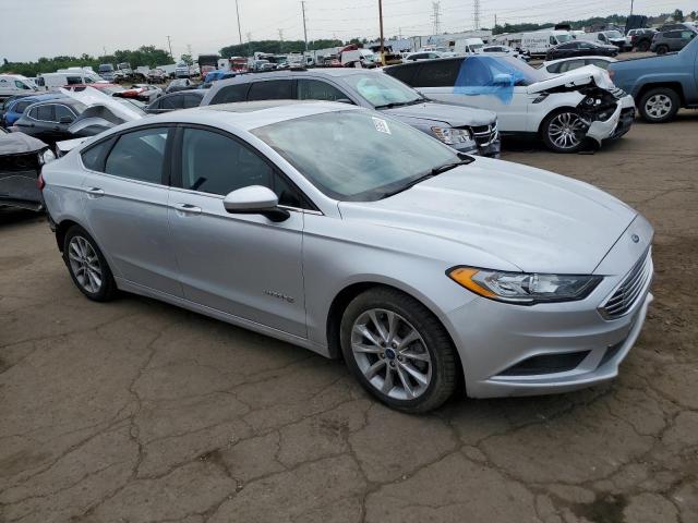 3FA6P0LU6HR233192 - 2017 FORD FUSION SE HYBRID SILVER photo 4