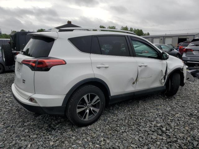 2T3RFREV6GW528369 - 2016 TOYOTA RAV4 XLE 白色 照片 3