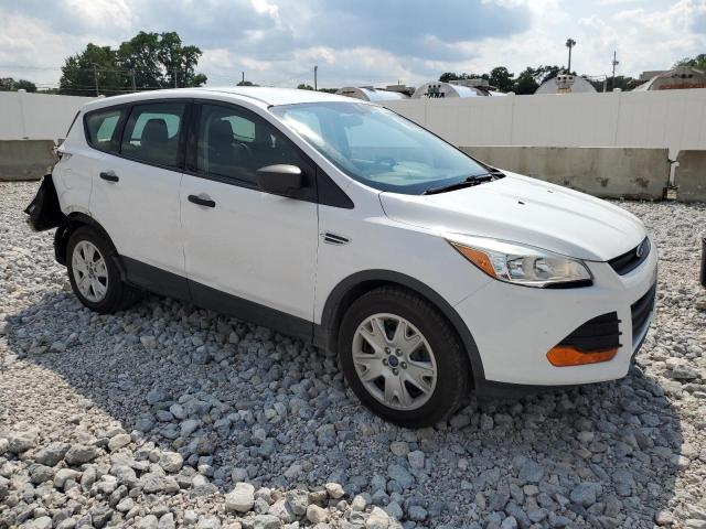 1FMCU0F70EUD92768 - 2014 FORD ESCAPE S WHITE photo 4