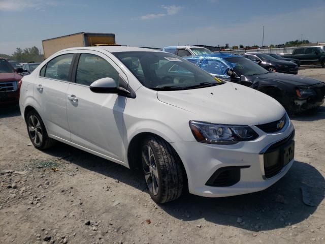 1G1JF5SBXK4122500 - 2019 CHEVROLET SONIC PREMIER WHITE photo 4