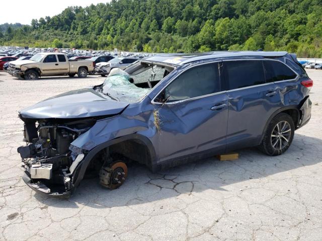 5TDKZRFH8KS319596 - 2019 TOYOTA HIGHLANDER SE BLUE photo 1