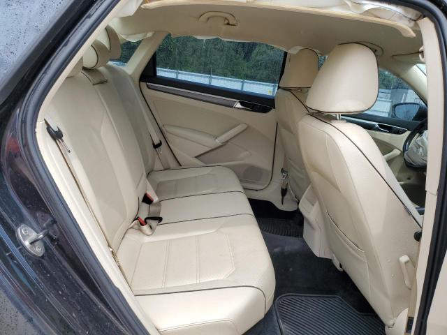 1VWDT7A3XHC083339 - 2017 VOLKSWAGEN PASSAT R-LINE Schwarz Foto 10