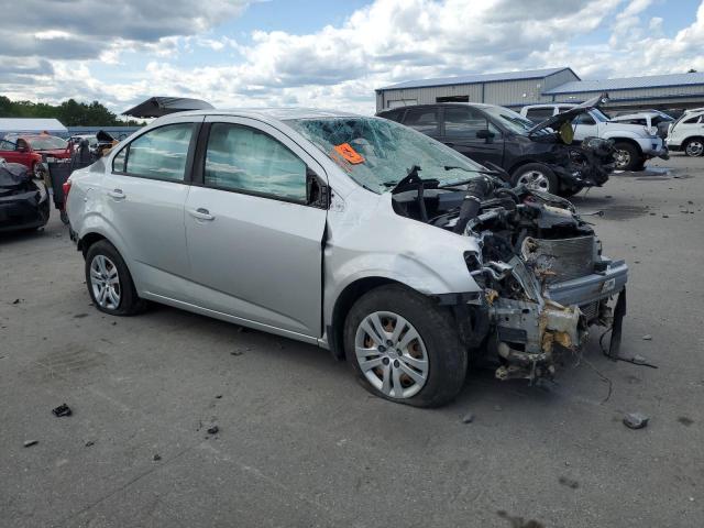 1G1JB5SB5K4135408 - 2019 CHEVROLET SONIC LS 银色 照片 4