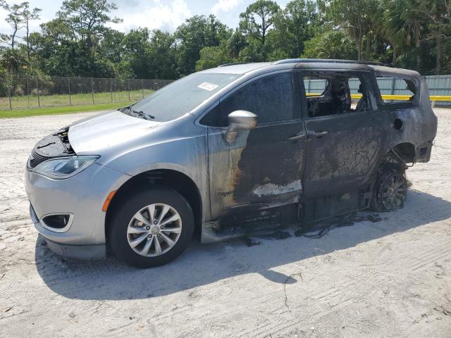 2C4RC1BG1KR653279 - 2019 CHRYSLER PACIFICA TOURING L SILVER photo 1