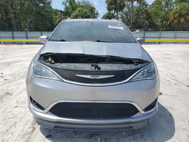 2C4RC1BG1KR653279 - 2019 CHRYSLER PACIFICA TOURING L SILVER photo 5