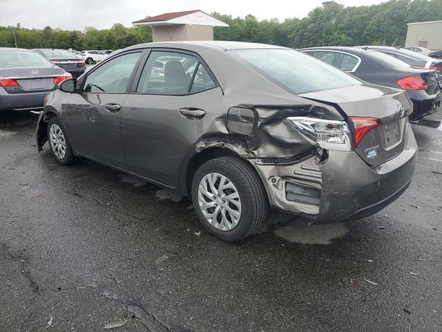 2T1BURHE0JC973355 - 2018 TOYOTA COROLLA L Серый фото 2