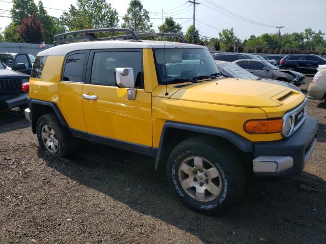 JTEBU11F670032155 - 2007 TOYOTA FJ CRUISER YELLOW photo 4