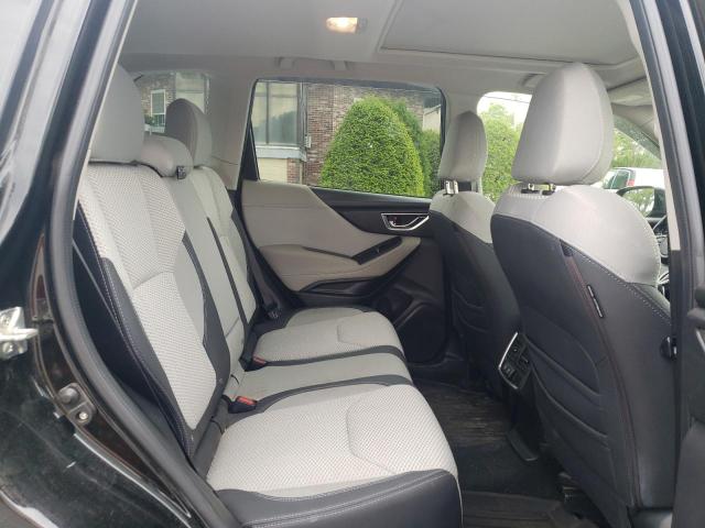 JF2SKAJC2LH530575 - 2020 SUBARU FORESTER PREMIUM BLACK photo 11