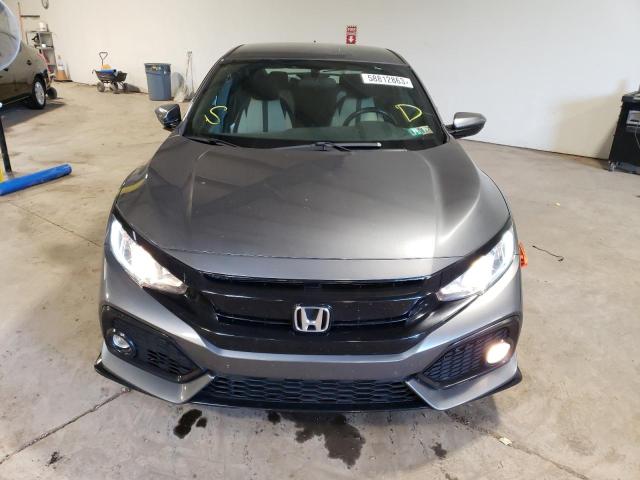 SHHFK7H40JU409458 - 2018 HONDA CIVIC SPORT 灰色 照片 5