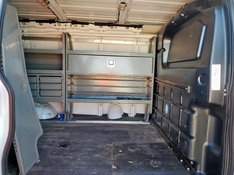 1GCWGAFP3R1256690 - 2024 CHEVROLET EXPRESS G2 WHITE photo 10