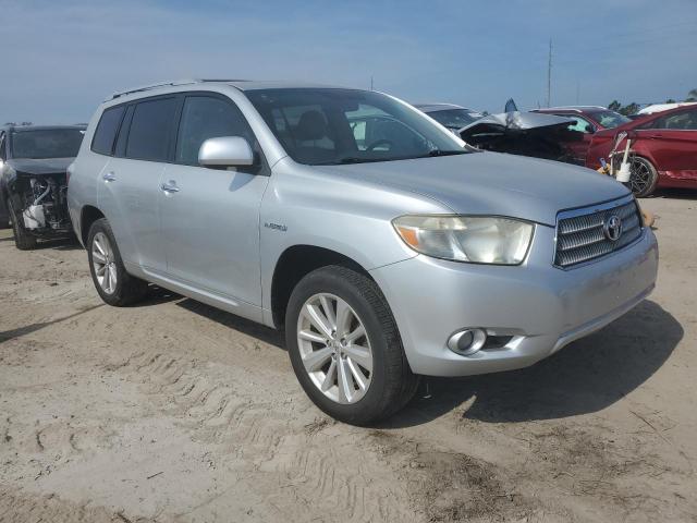 JTEEW44AX82008195 - 2008 TOYOTA HIGHLANDER HYBRID LIMITED SILVER photo 4