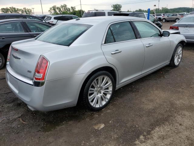 2C3CCACGXCH115440 - 2012 CHRYSLER 300 LIMITED SILVER photo 3