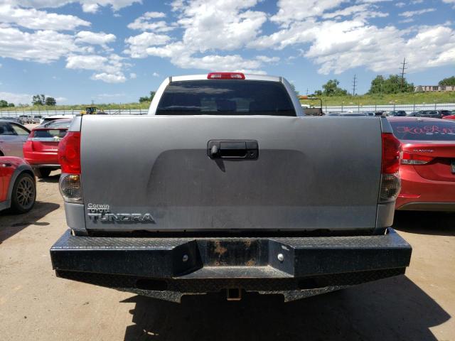 5TFRT54138X024195 - 2008 TOYOTA TUNDRA DOUBLE CAB SILVER photo 6