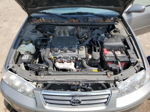4T1BF22K9YU106450 - 2000 TOYOTA CAMRY LE GRAY photo 11