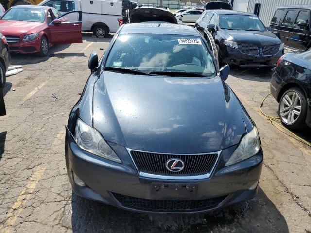 JTHCK262582027401 - 2008 LEXUS IS 250 GRAY photo 5