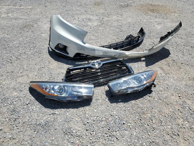 5TDKKRFH9FS097435 - 2015 TOYOTA HIGHLANDER XLE Սպիտակ լուսանկար 13