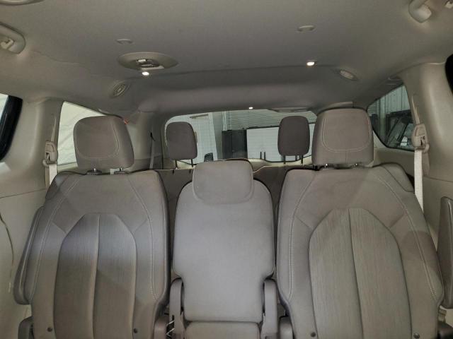 2C4RC1DG3HR587694 - 2017 CHRYSLER PACIFICA TOURING BROWN photo 10