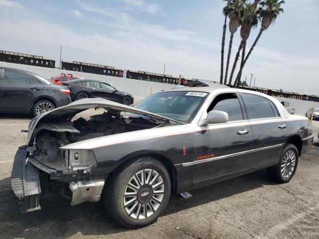 1LNHM81W33Y653643 - 2003 LINCOLN TOWN CAR EXECUTIVE Zweifarbig Foto 1